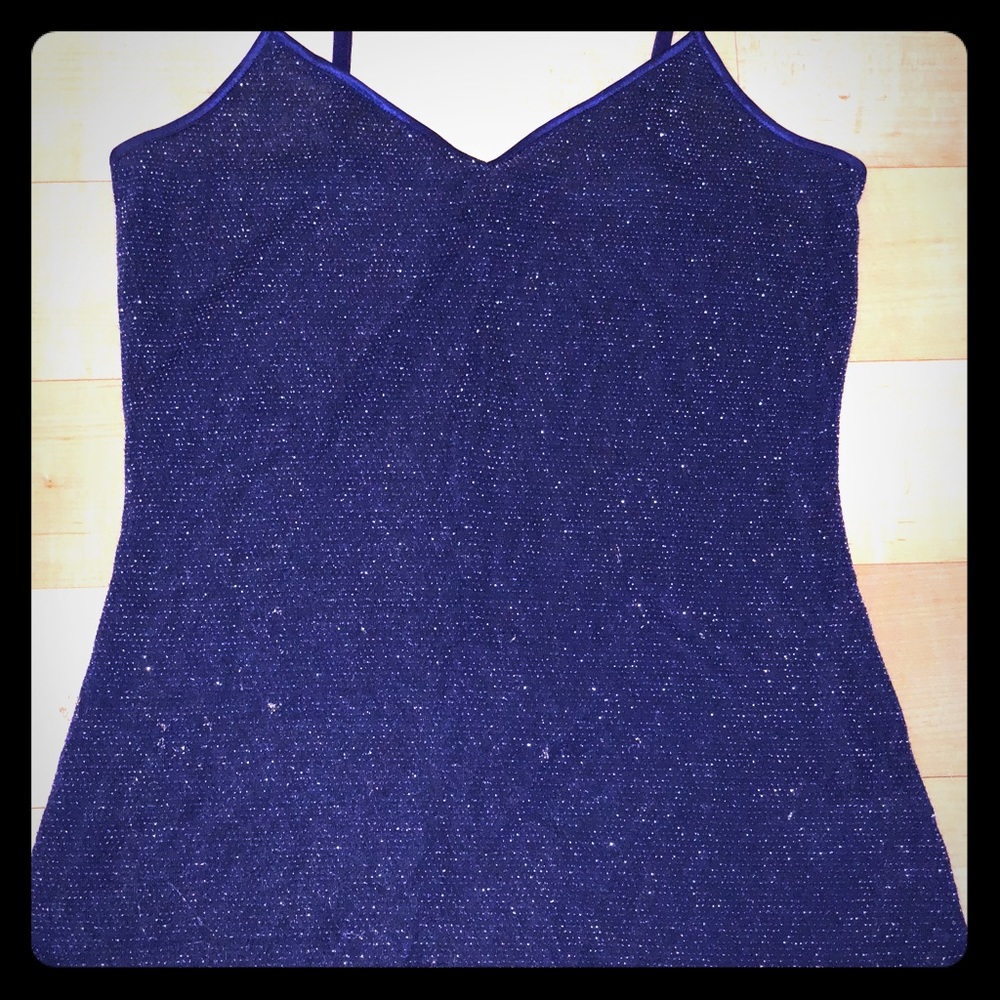 Express blue metallic threaded top